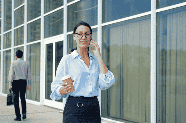 Online payroll management with accurate tax calculations for HR teams